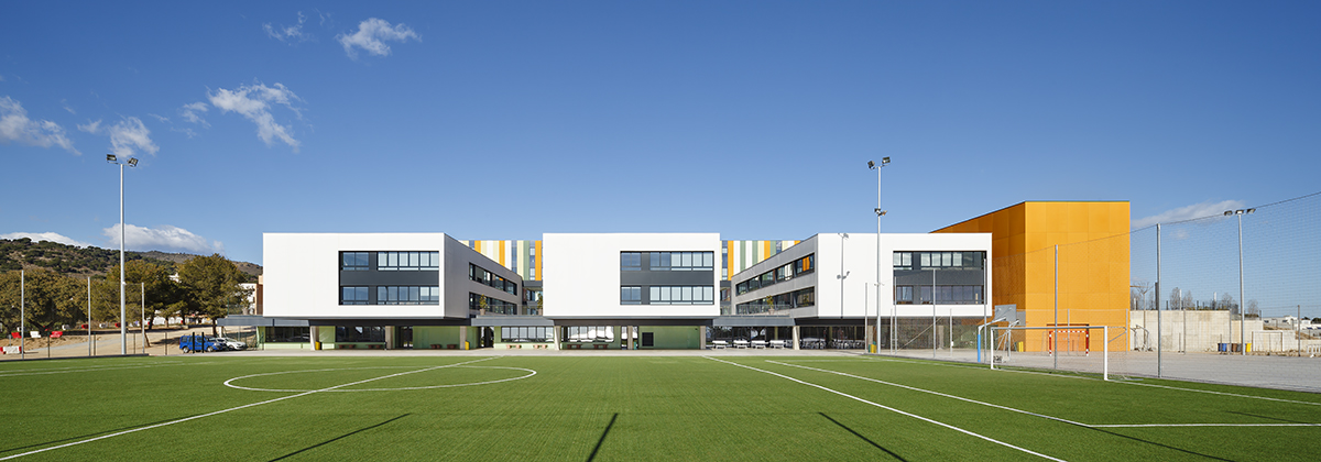 Campus | Hamelin-Laie International School | Montgat Barcelona - Level 2 Page Header With Key Facts