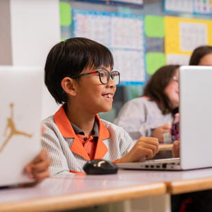 Informació per als pares | Hamelin-Laie International School - 03 Feature Cards