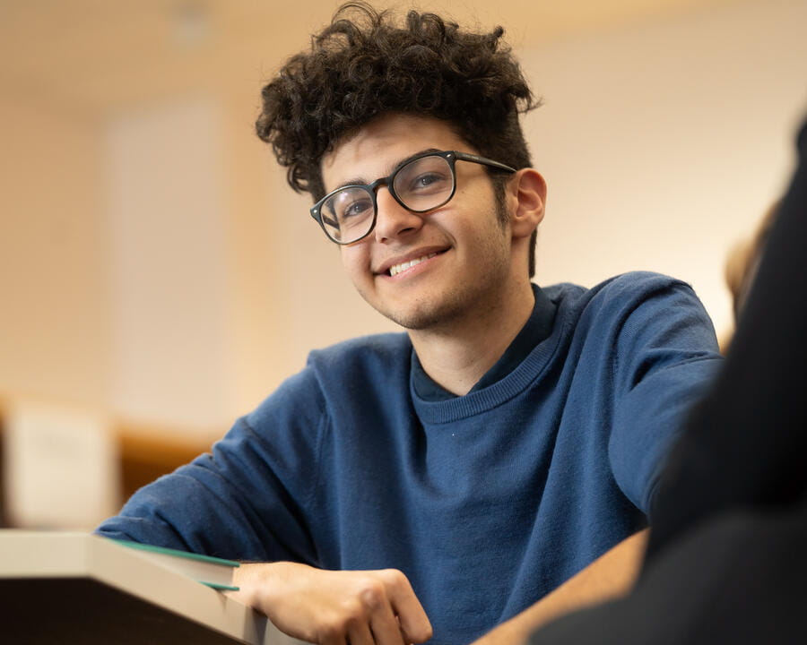 Programa del Diploma de l’IB |Hamelin-Laie International School - Image-50-50 1