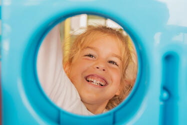 Pla d’estudis infantil | Hamelin-Laie International School - Visual Time Line Tabs