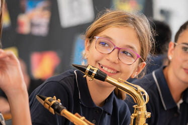 Pla d’estudis Secundària | Hamelin-Laie International School - Visual Time Line Tabs