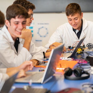 Hamelin-Laie International School | Barcelona | Nord Anglia - Selection List