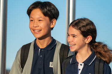 Pla d’estudis Secundària | Hamelin-Laie International School - Visual Time Line Tabs