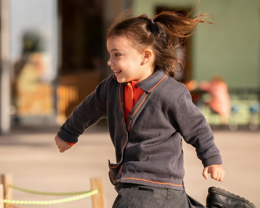 Pla d’estudis infantil | Hamelin-Laie International School - Image-50-50