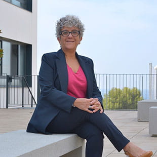 Ensenyament | Hamelin-Laie International School - Feature Cards Tabs