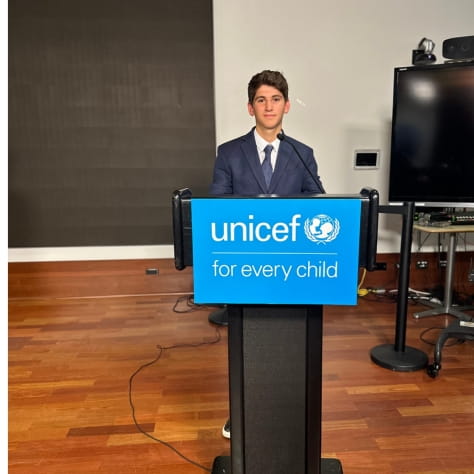 Experiencias Sobresalientes | Hamelin-Laie International School - Small Text And Image