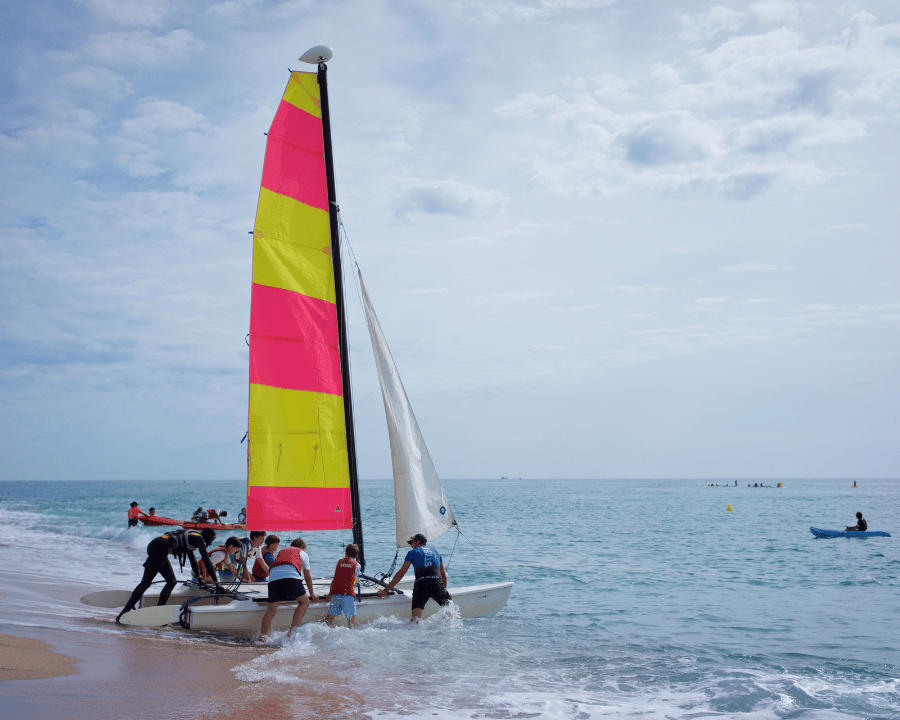 Holiday Camps - 02 - Selection List